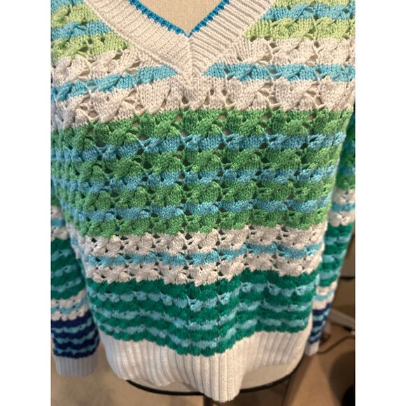 Women’s Talbots Loose Knit Pullover Sweater. Size Medium Petite - Picture 2 of 4